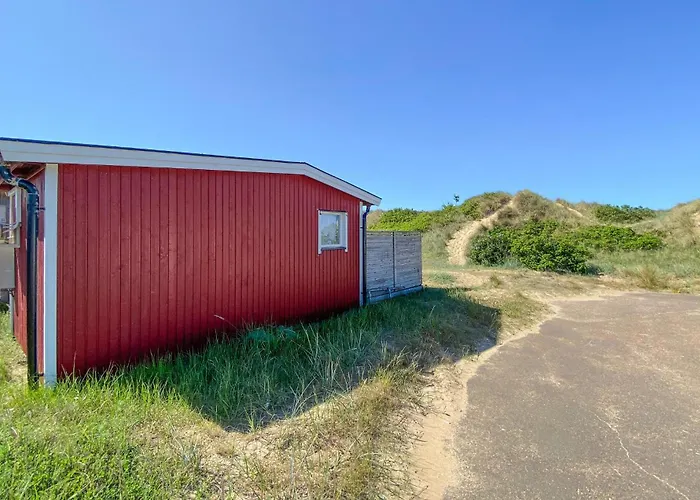 Awesome Home In Falkenberg