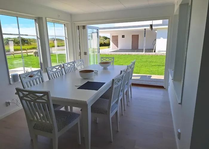 Hamptons Style Hus Med Havsutsikt I Olofsbo